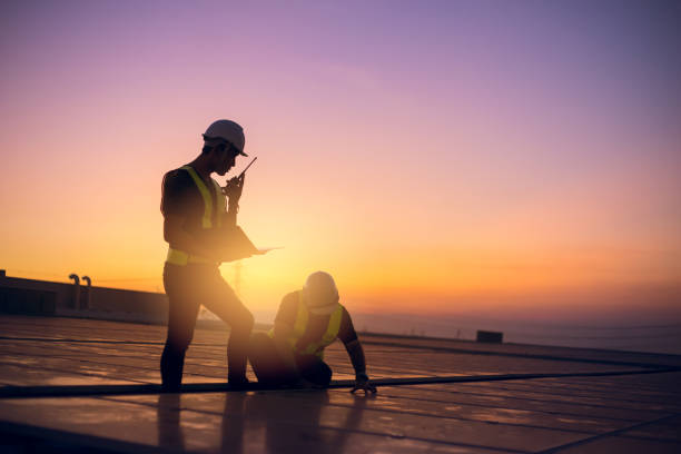Best Commercial Roofing Services  in Simonton Lake, IN