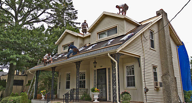 Best Roof Repair Specialists  in Simonton Lake, IN